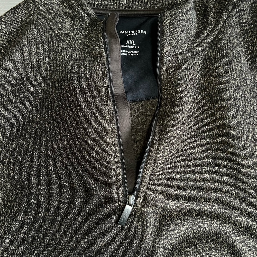 Men’s Van Huesen Flex Grey Quarter Zip Pullover Sweater Size XXL - Picture 3 of 5